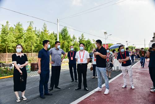 20220907区政协开展“全面实施乡村建设行动  推动农民富裕富足”知情视察.jpg