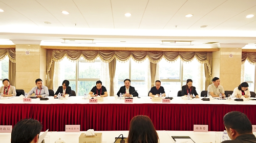 20250611区政协经济委员会对口协商.jpg