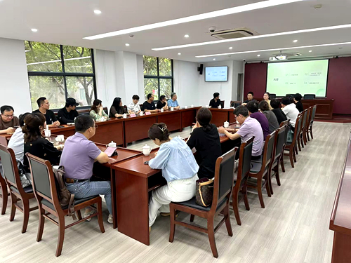 区政协农工党界别活动组举办参政议政工作培训.jpg