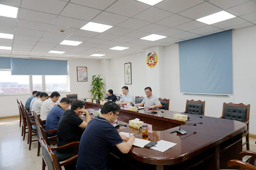 20250917区政协党组会议.jpg